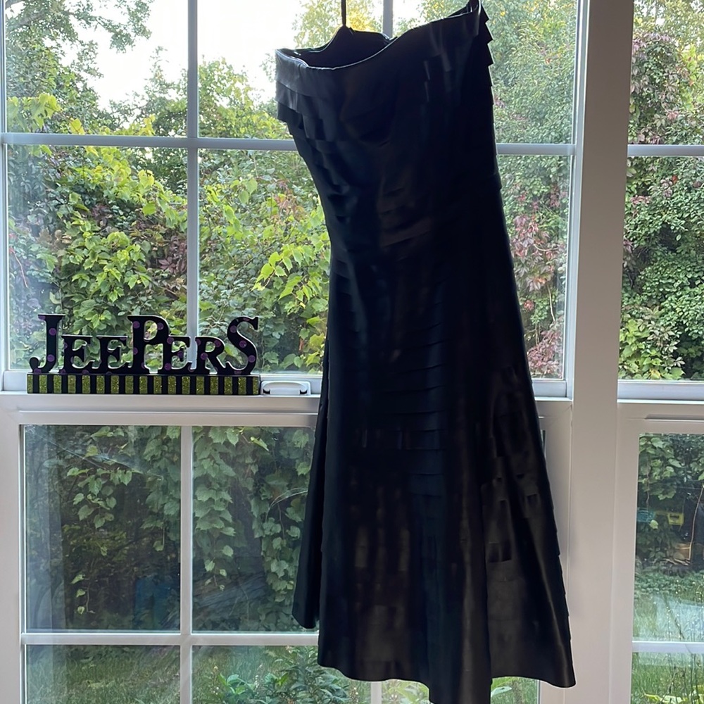 COPY - Bcbg leather strapless dress size 2 black